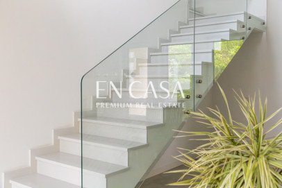 House Sale Izabelin C